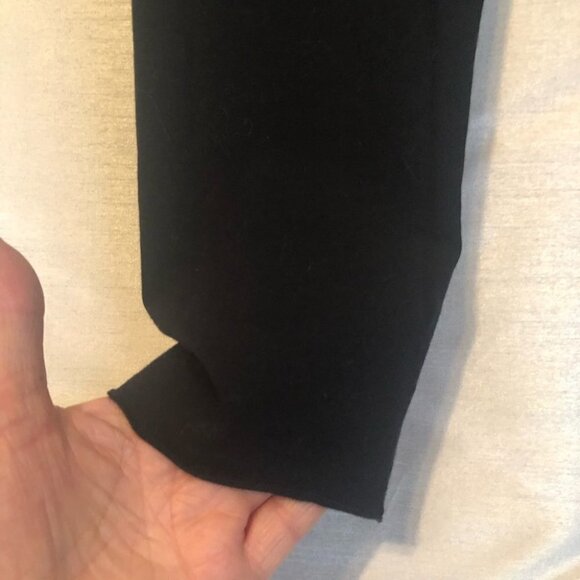 Aritzia Community Black Leggings  Ladies Med - Picture 8 of 11